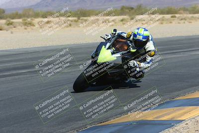 media/Mar-24-2025-Moto Forza (Mon) [[57ce5c5cff]]/1-Advanced Group/Session 3 (Turn 6 Inside)/